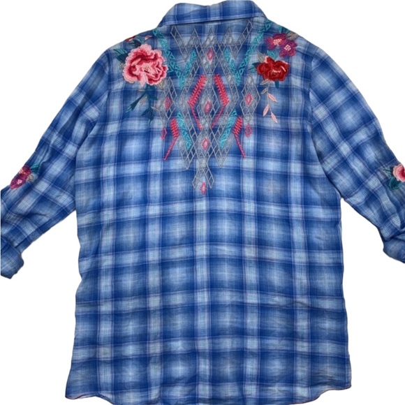 JOHNNY WAS BUTTON DOWN - SZ S - Picture 4 of 6